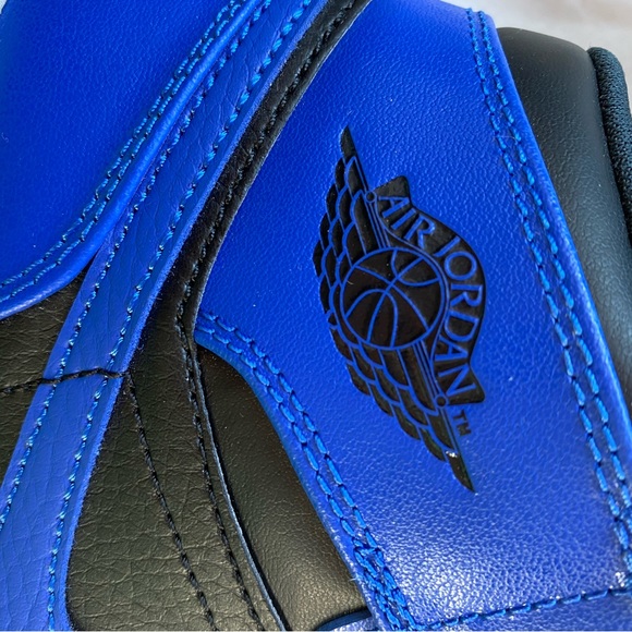 Air Jordan—- only wear twice, very very good condition. - Picture 5 of 12